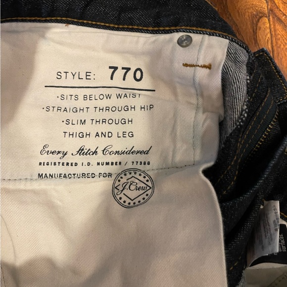 Men's JCrew 770 Straight Jean- no distressing - Picture 4 of 7